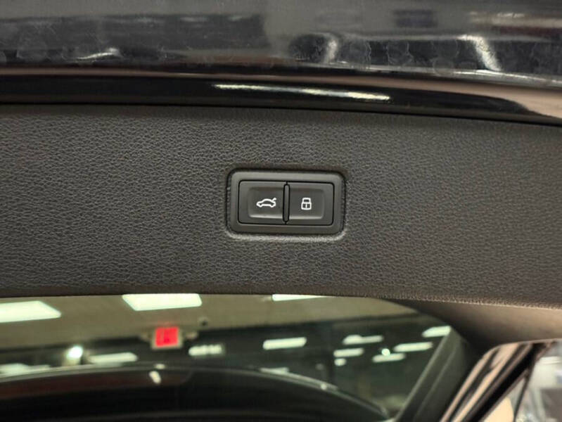 2021 Audi Q7 quattro Premium 45 TFSI