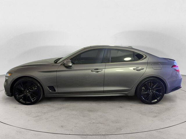 2022 Genesis G70