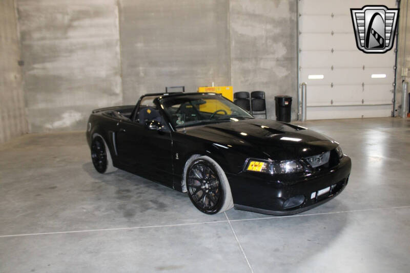 2003 Ford Mustang SVT Cobra