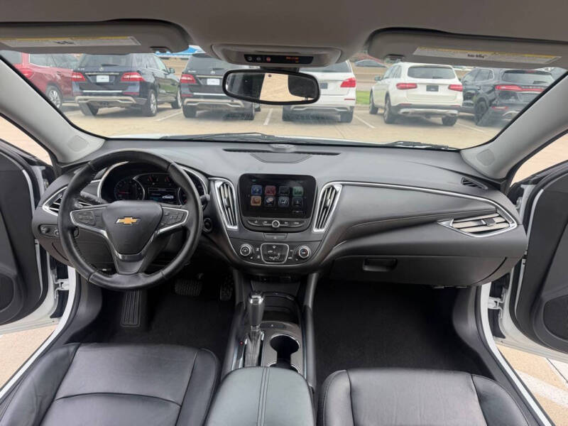 2017 Chevrolet Malibu LT