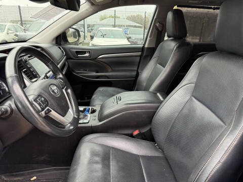 2017 Toyota Highlander Limited