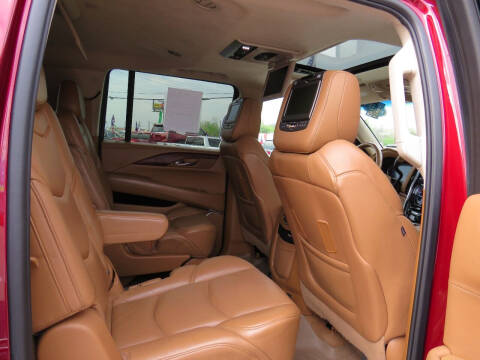 2016 Cadillac Escalade ESV Platinum