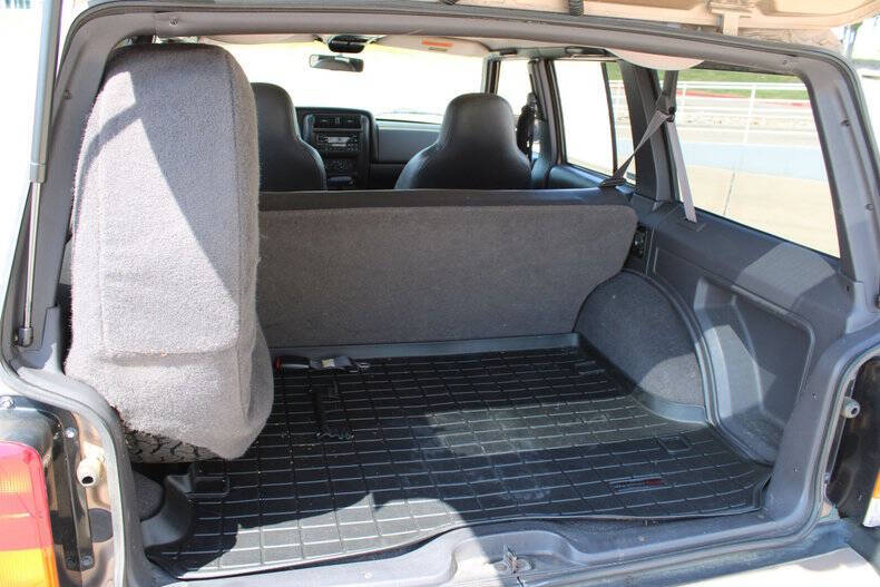 1999 Jeep Cherokee