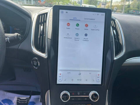2022 Ford Edge ST