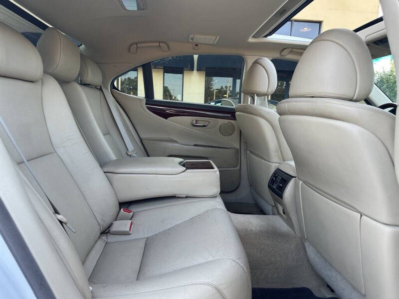 2009 Lexus LS 460