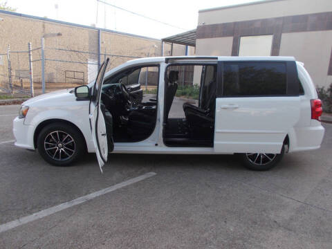 2014 Dodge Grand Caravan SXT 30th Anniversary