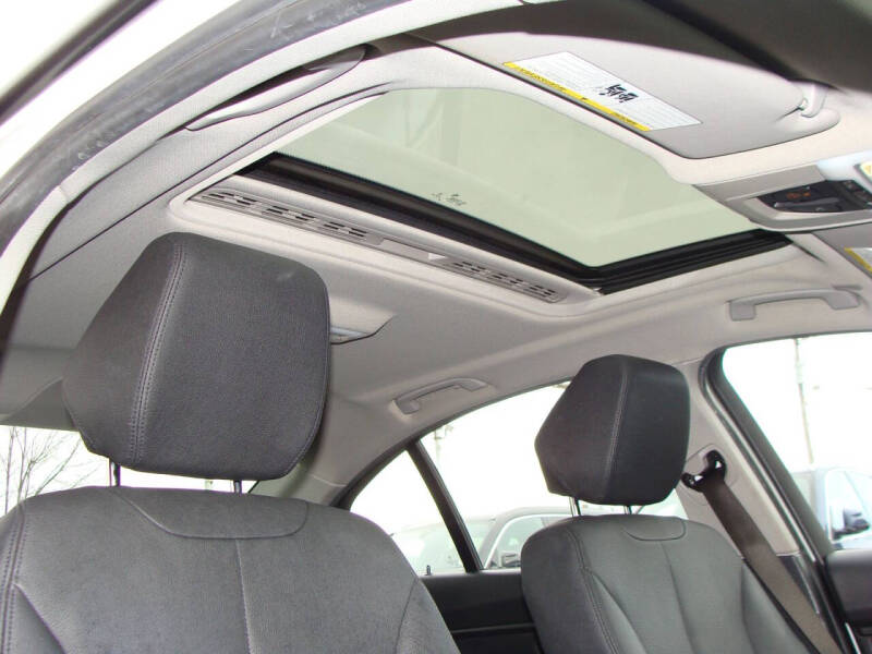 2018 BMW 3 Series 320i xDrive