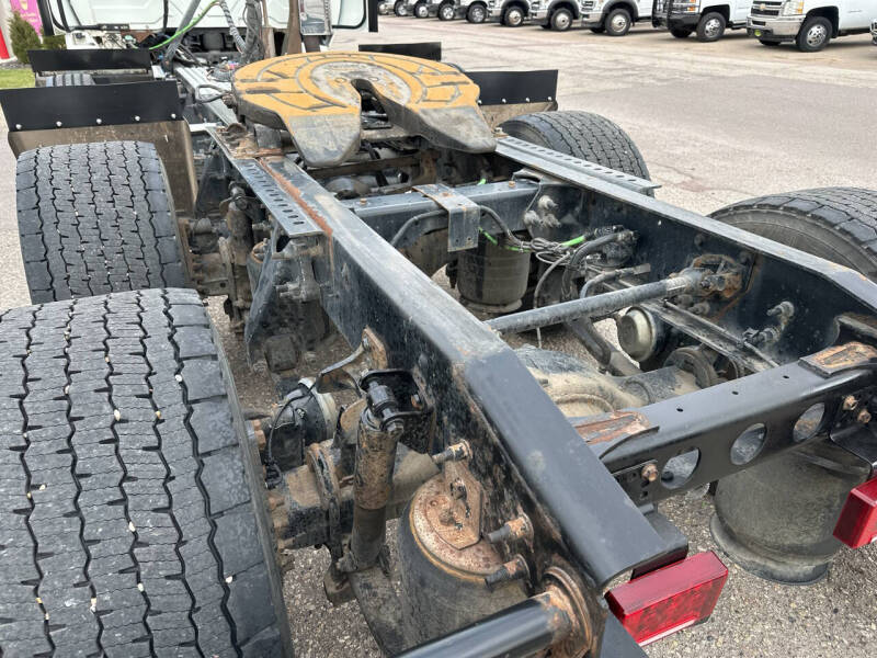 2021 International RH613