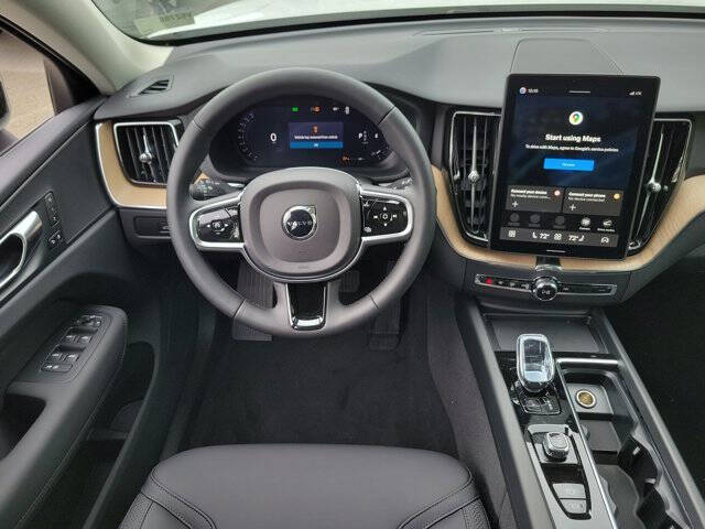 2026 Volvo XC60 B5 Core