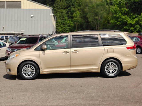 2011 Toyota Sienna