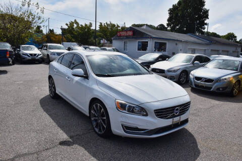 2015 Volvo S60 T5 Drive-E Platinum