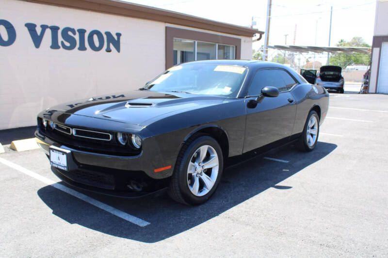 2017 Dodge Challenger SXT