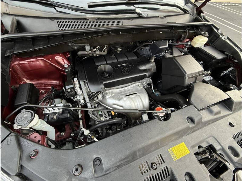 2017 Toyota Highlander LE