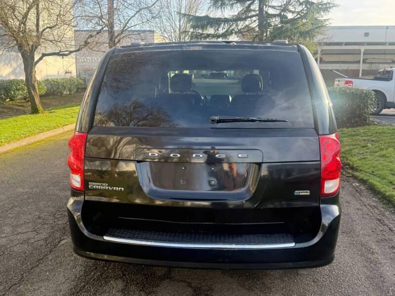 2012 Dodge Grand Caravan SXT