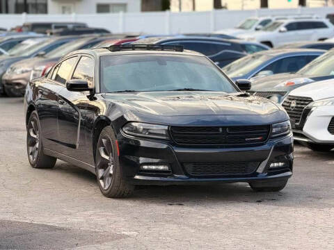 2017 Dodge Charger SXT
