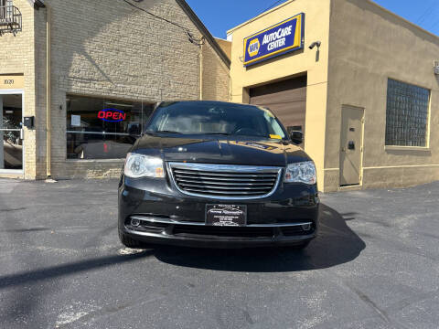 2015 Chrysler Town and Country Touring