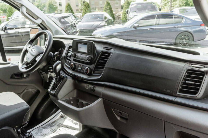 2024 Ford Transit