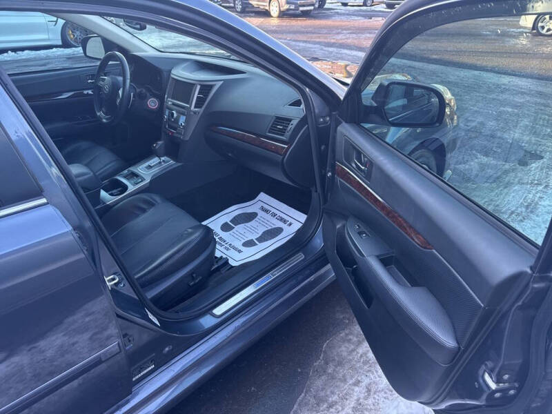 2014 Subaru Legacy 3.6R Limited