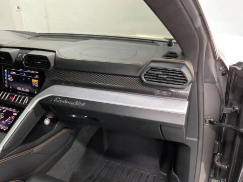 2021 Lamborghini Urus