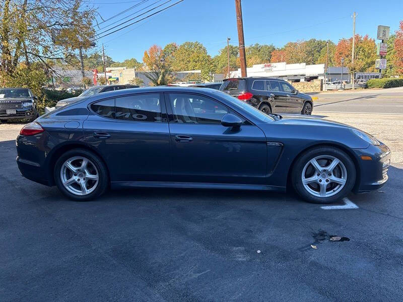 2011 Porsche Panamera 4