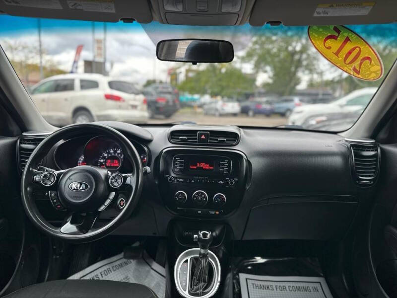 2015 Kia Soul +