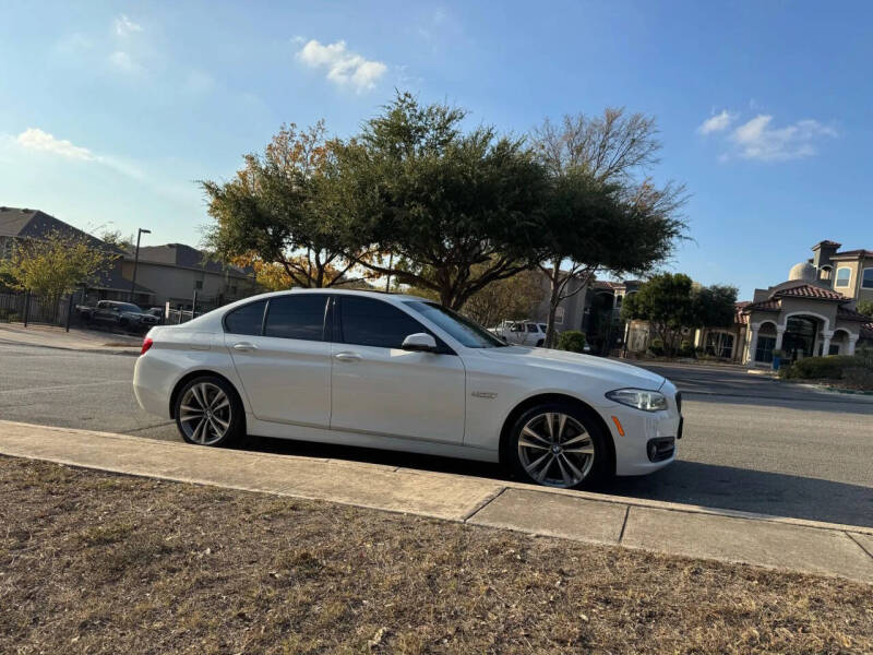 2016 BMW 5 Series 528i