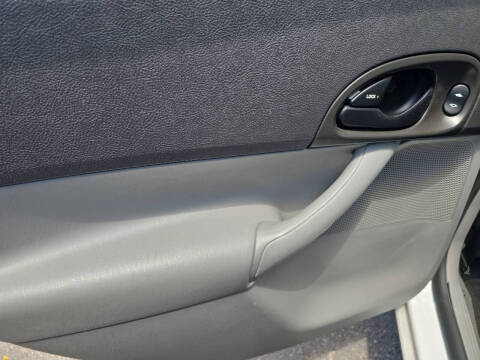 2007 Ford Focus ZX4 SE