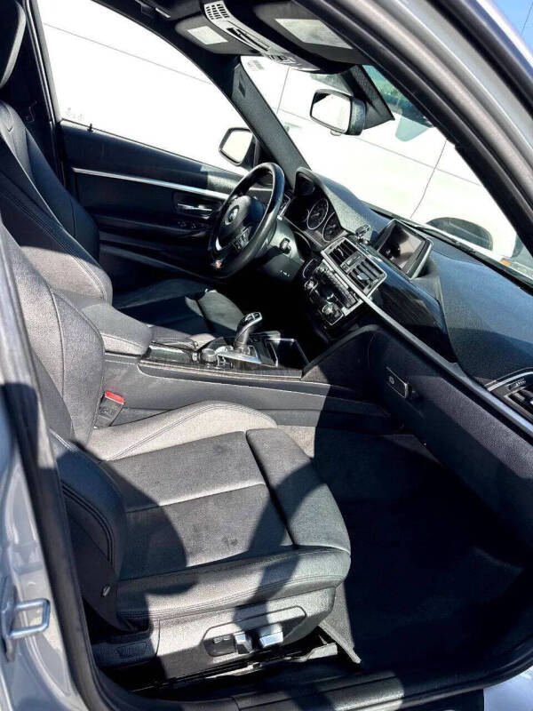 2016 BMW 3 Series 328i