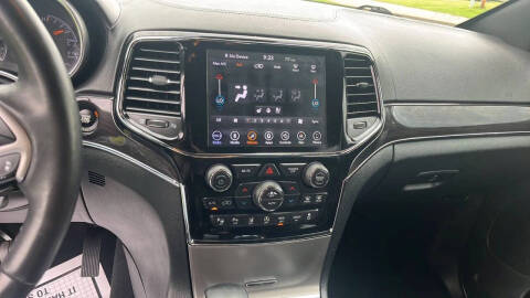 2019 Jeep Grand Cherokee Overland