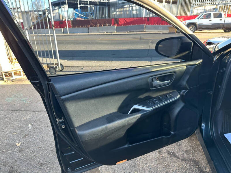 2015 Toyota Camry XLE