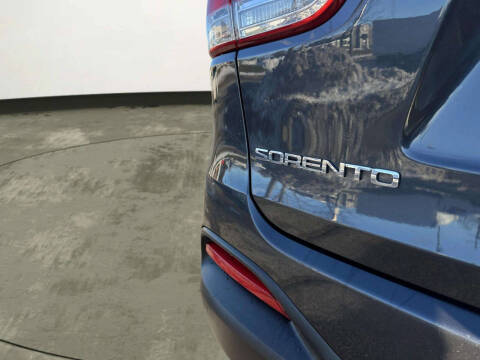 2017 Kia Sorento EX V6