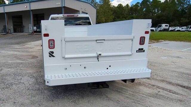 2025 GMC Sierra 2500HD Pro