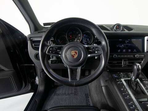 2020 Porsche Macan