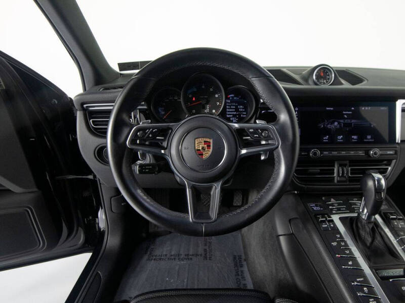2020 Porsche Macan