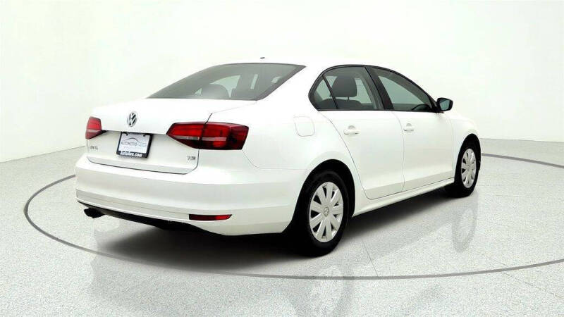 2016 Volkswagen Jetta