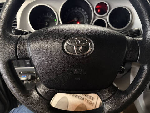 2008 Toyota Sequoia SR5