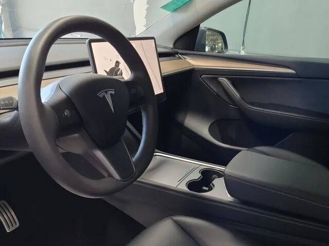 Used 2023 Tesla Model Y Performance with VIN 7SAYGDEF7PF738203 for sale in Bloomington, IL