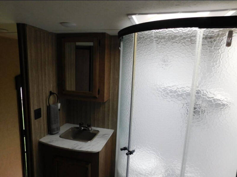 2018 Starcraft Marine SOLSTICE