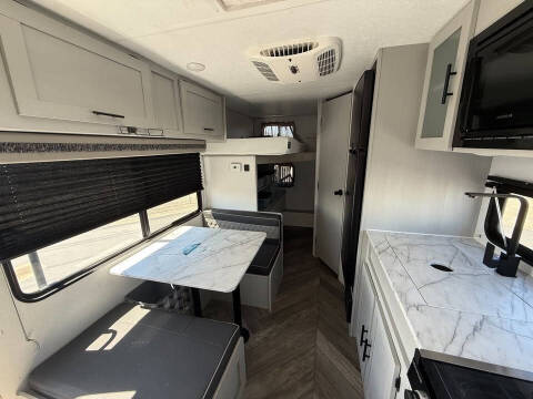 2021 Forest River travel trailer