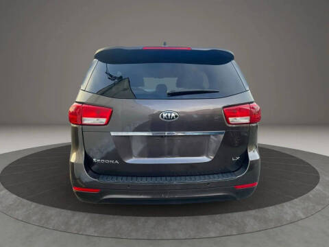 2016 Kia Sedona LX