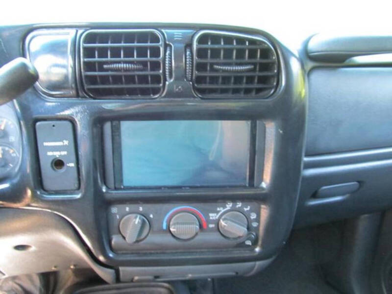 2003 GMC Sonoma SLS