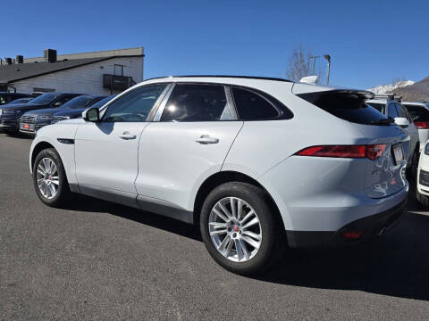 2017 Jaguar F-PACE 35t Prestige