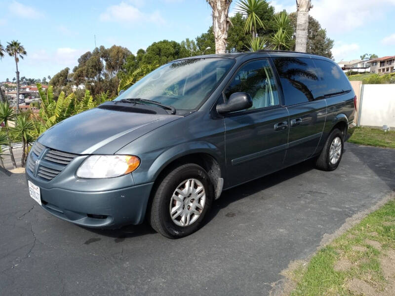 2005 Dodge Grand Caravan for sale at VH Motorsports in San Diego CA