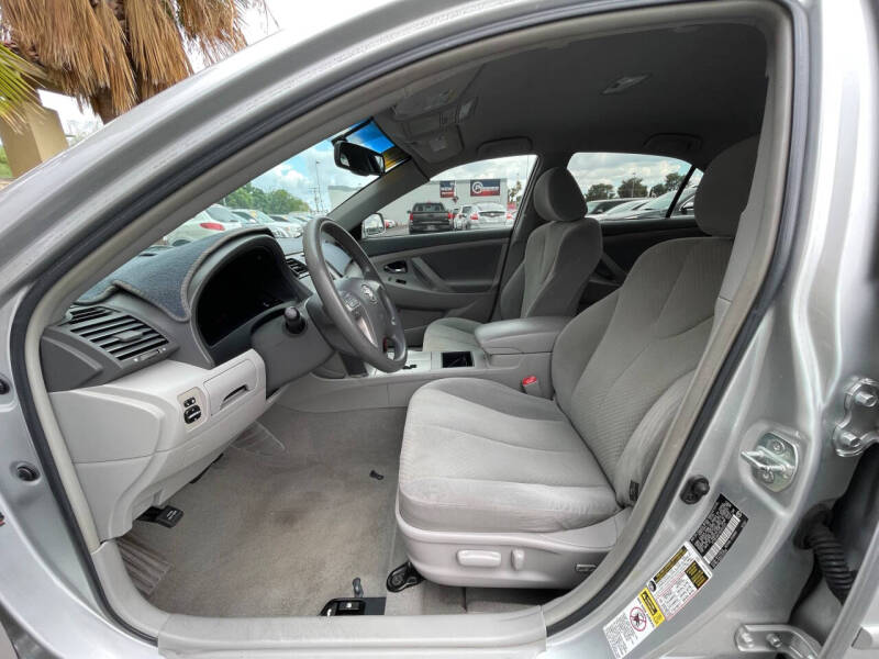 2009 Toyota Camry LE