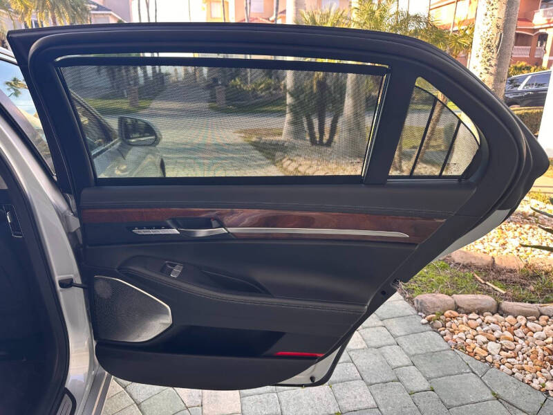 2017 Genesis G90 5.0 Ultimate