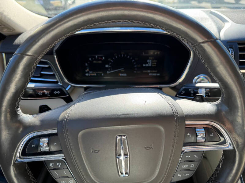 2017 Lincoln Continental Reserve