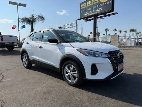 2025 Nissan Kicks Play S