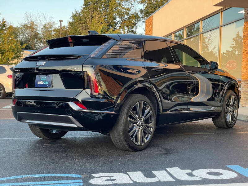 2025 Cadillac OPTIQ Sport 2