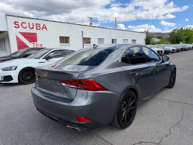 2017 Lexus IS 300