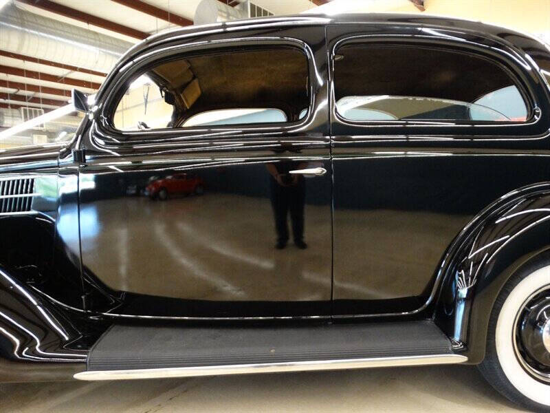 1936 Ford Tudor
